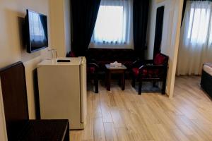 TV a/nebo společenská místnost v ubytování Hor Moheb Hotel