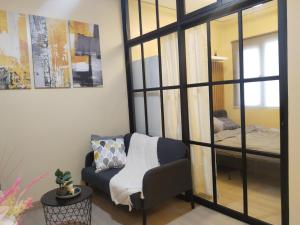 Posezení v ubytování C516 Place at SMDC Cheer Residences by Lee Portum