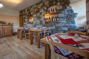 Fotografie z fotogalerie ubytování Le Coin des Mélèzes - NATURE & TREK - camere in baita di montagna v destinaci Brusson