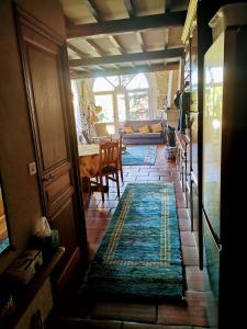 Posezení v ubytování Cornillon - Oase in Südfrankreich