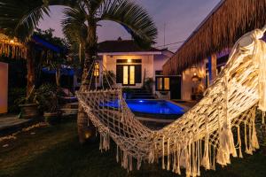 Πισίνα στο ή κοντά στο APS House Canggu