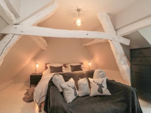 Katil atau katil-katil dalam bilik di York House