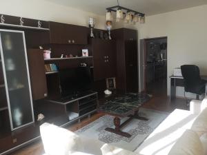 Χώρος καθιστικού στο Apartament Florimont +9 φωτογραφίες
