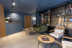 DOMS Boutique Living的休息区