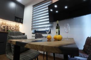 Jahorina Dvosjed Apartman 6的酒水