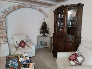 Posedenie v ubytovaní Casetta dei nonni
