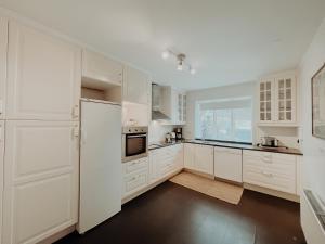 Cucina o angolo cottura di Gamli Skólinn Húsavík