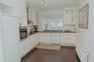 Cucina o angolo cottura di Gamli Skólinn Húsavík