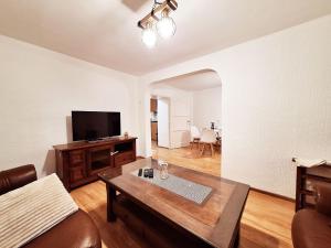 Μια τηλεόραση ή/και κέντρο ψυχαγωγίας στο Melody apartment