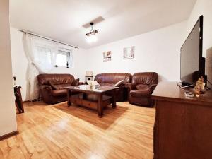 Μια τηλεόραση ή/και κέντρο ψυχαγωγίας στο Melody apartment