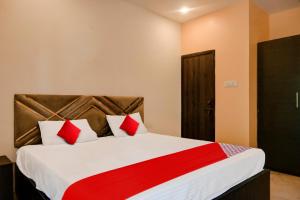 Fotografie z fotogalerie ubytování Hotel O Club Toronto v destinaci Durg + 28 fotografií