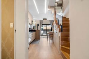 Kuchyň nebo kuchyňský kout v ubytování Loft Canela 1 Suíte Centro by Achei