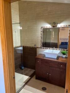 A bathroom at A Leira Még 37 kép