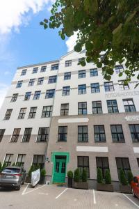 Το κτήριο όπου στεγάζεται  το διαμέρισμα