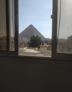 Imagine din galeria proprietății Jasmine pyramids View în Cairo