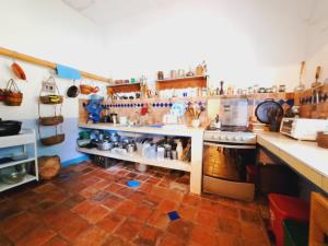 Η κουζίνα ή μικρή κουζίνα στο Finca Reserva de Itaka