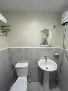 Koupelna v ubytování CKK Condo Unit + 12 fotografií