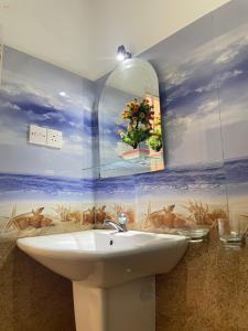 A bathroom at Cinnamon City