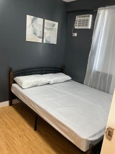 Ένα ή περισσότερα κρεβάτια σε δωμάτιο στο Condo Rentals in Arezzo - 1 Br Condo