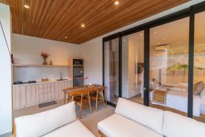 Dapur atau dapur kecil di D’Macho Villas Ubud