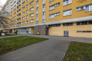 Budova, v ktorej sa apartmán nachádza