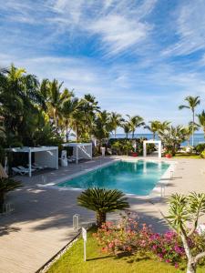 Bazén v ubytování TRACADERO Beach Club & Holidays Rentals nebo v jeho okolí + 37 fotografií