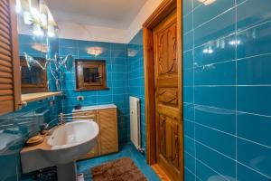 Koupelna v ubytování L'Atelier du Temps - Casa NeNe + 33 fotografií