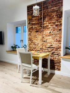 TV a/nebo společenská místnost v ubytování Cottage Studio + 9 fotografií