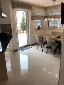 Zdjęcie z galerii obiektu Haus Alp Deluxe w Langenfeld