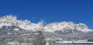 Widok na góry z tego apartamentu