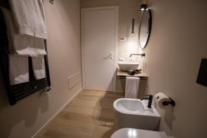 Ein Badezimmer in der Unterkunft Be Mate Torino Centro