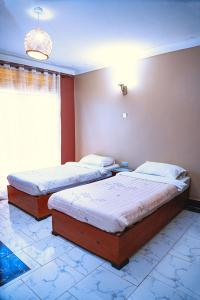 Imagen de la galería de GOLDEN QUEST HOTEL, en Entebbe