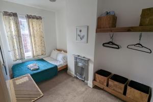 Gallery image of Warm family home 2DB House! in Manchester