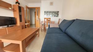 Telewizja i/lub zestaw kina domowego w obiekcie Don Miguel 1-Fincas Benidorm