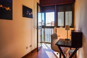 Posezení v ubytování City Center Modern Apartment