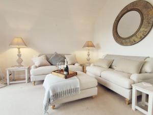 Billede fra billedgalleriet på TULLOCHSIDE-4 BED-SEA FRONT -RAVENSPOINT ROAD i Trearddur