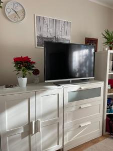 TV a/nebo společenská místnost v ubytování Bartalos ház