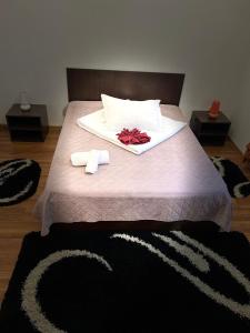 Кровать или кровати в номере Casa Lupascu