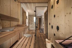 トゥクスにあるJagdhof PURE Mountain Appartementsのギャラリーの写真