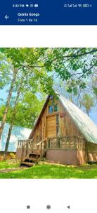 a screenshot of a picture of a cabin at Cabaña del lago in Ciudad del Este