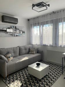 Zagreb Lux apartment tesisinde bir oturma alanı