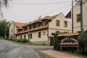 Budova, kde se hotel nachází