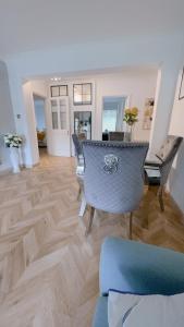 Et sittehjørne på Luxury apartment in Bournemouth