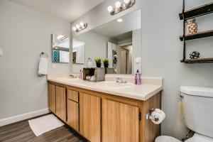 Bagno di Heated Community Pool-Quiet Community-Top Flr Unit