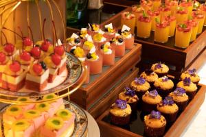 Eten bij of ergens in de buurt van het hotel

