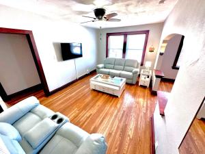 Gallery image of New 3 Bedroom City Escape in Saint Louis