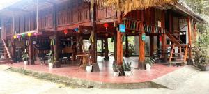 Ресторант или друго място за хранене в Vu Linh Homestay