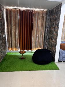 Φωτογραφία από το άλμπουμ του Enjoy in Heaven στο Αχμενταμπάντ