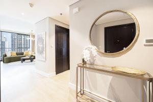 Fotografie z fotogalerie ubytování Magnificent Cozy 2BR Creek View v Dubaji