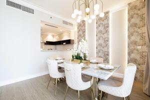 Fotografie z fotogalerie ubytování Magnificent Cozy 2BR Creek View v Dubaji